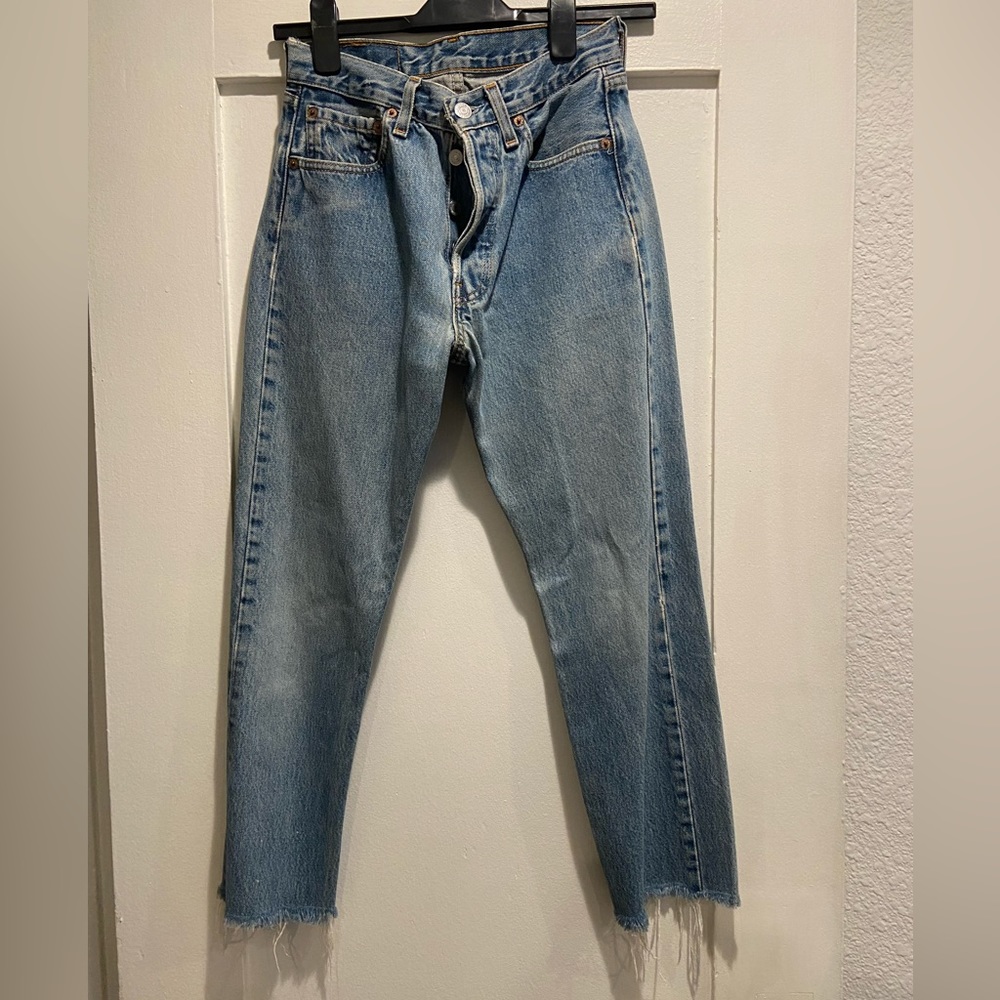 Vintage Levi’s, raw edge, W27 L30